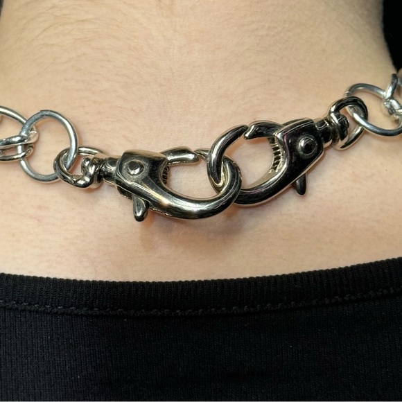 Vintage Chained Heart waterfall necklace - Picture 3 of 4